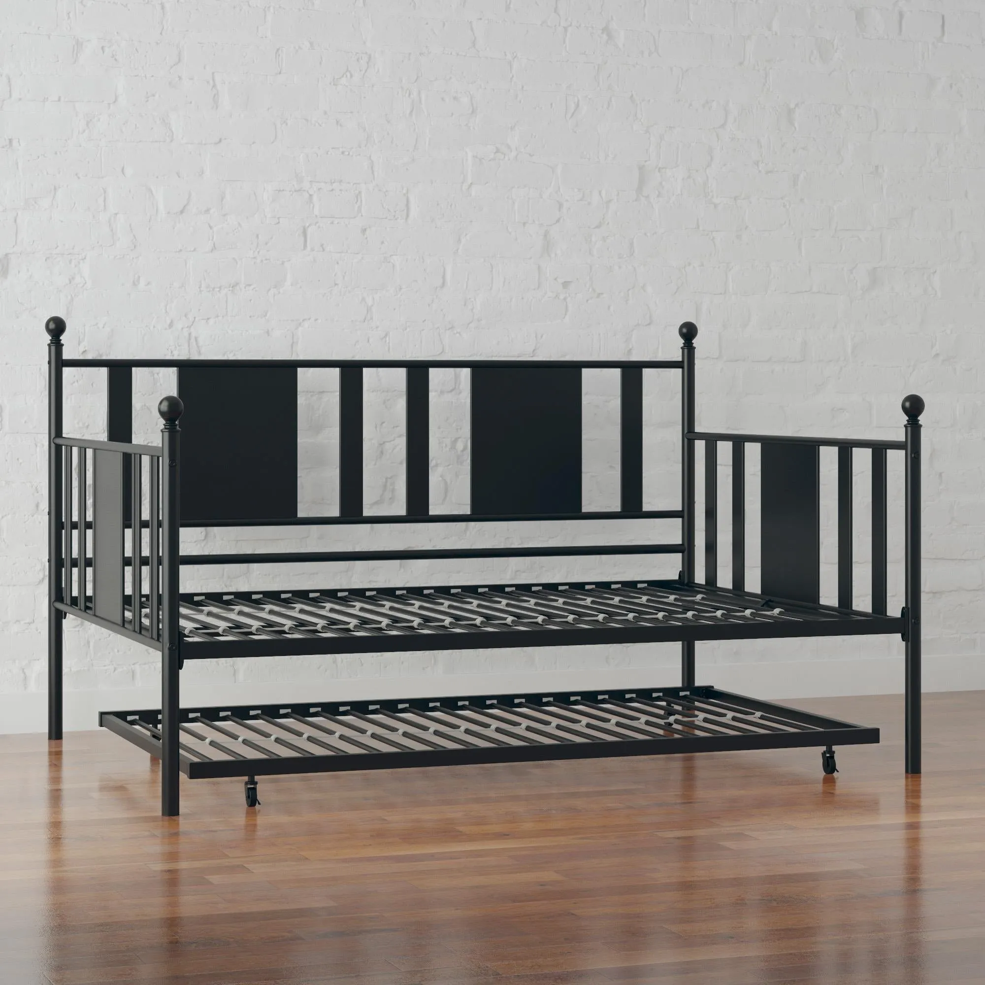 Langham Metal Daybed with Trundle